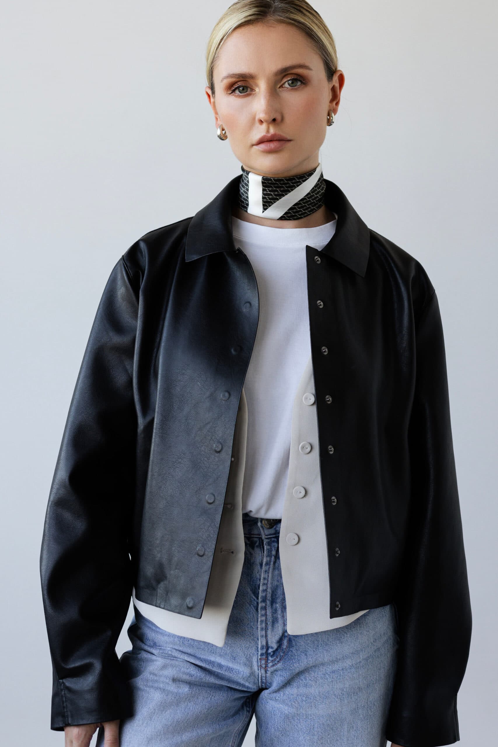 Jedwabna apaszka 53 cm | Sine Silk CLASSIC BLACK