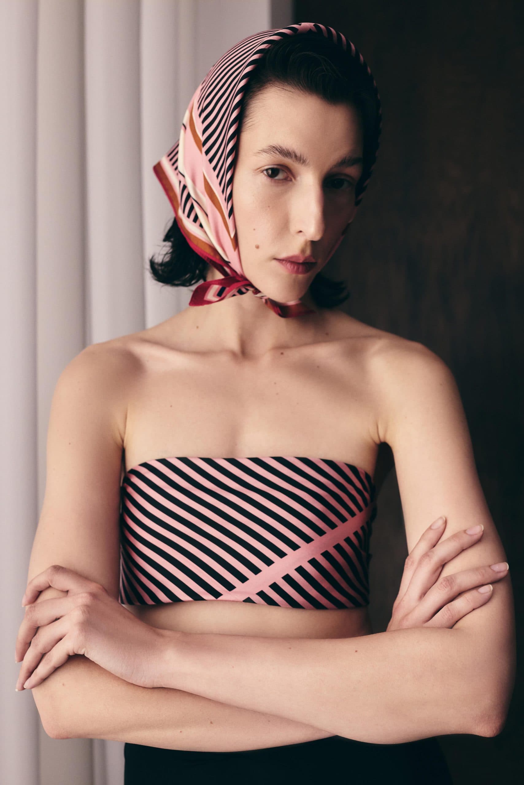 Jedwabna apaszka dwustronna 53 cm | Geometria 002